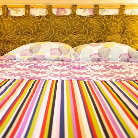 فندق مبيت وإفطار Anastagi