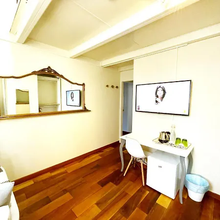 فندق مبيت وإفطار Anastagi 3*