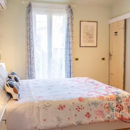 Anastagi Alojamento de Acomodação e Pequeno-almoço Ravena