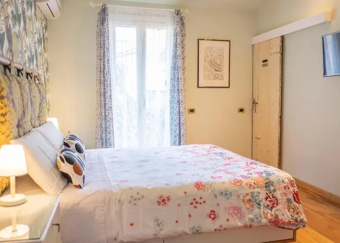 Anastagi Alojamento de Acomodação e Pequeno-almoço Ravena